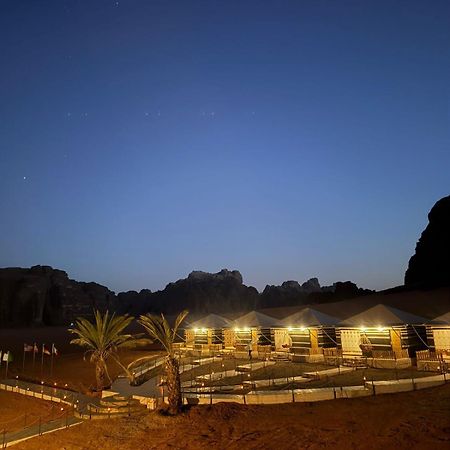 Khazali Mountain Camp Hotel Wadi Rum Buitenkant foto