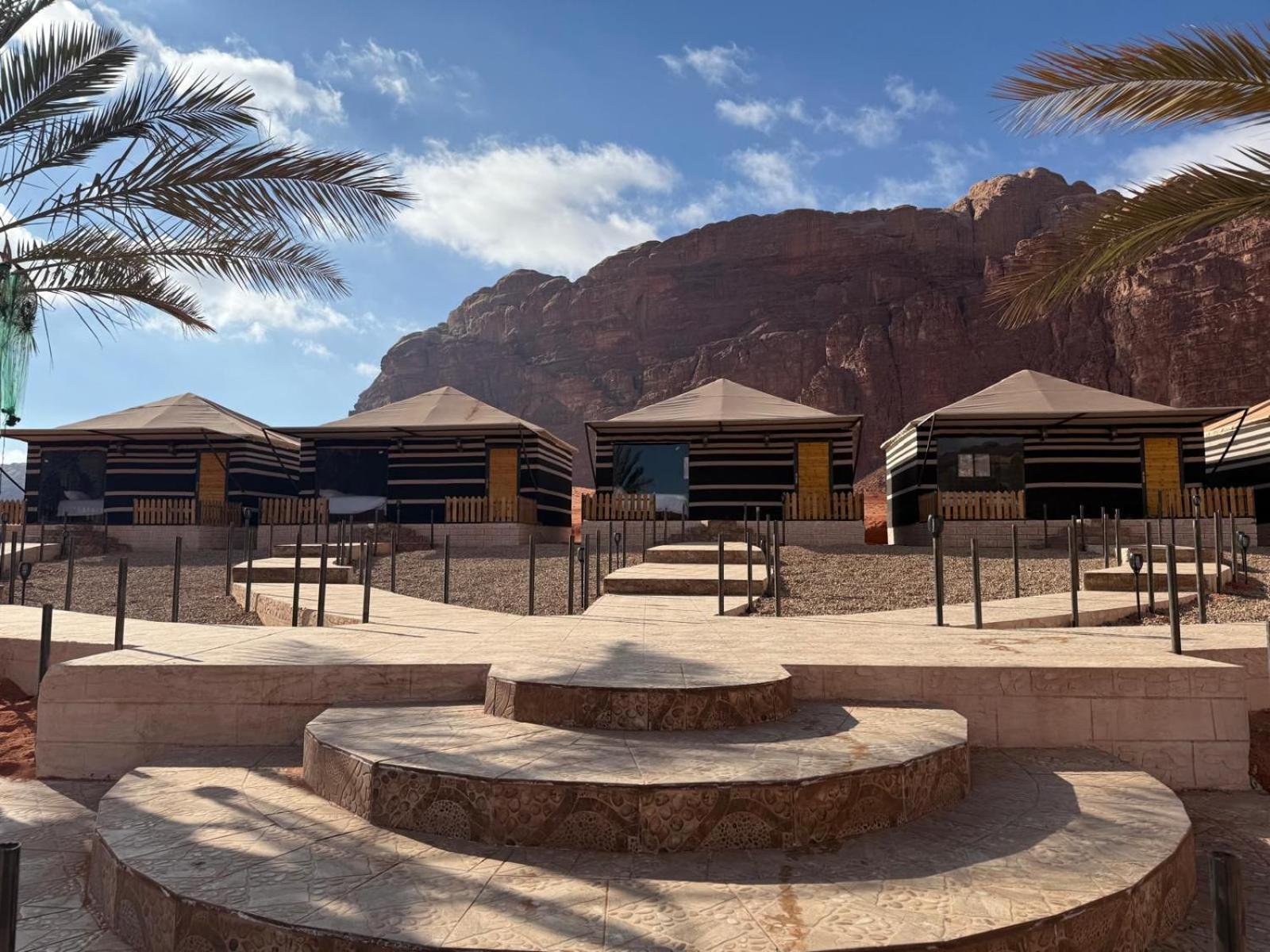 Khazali Mountain Camp Hotel Wadi Rum Buitenkant foto