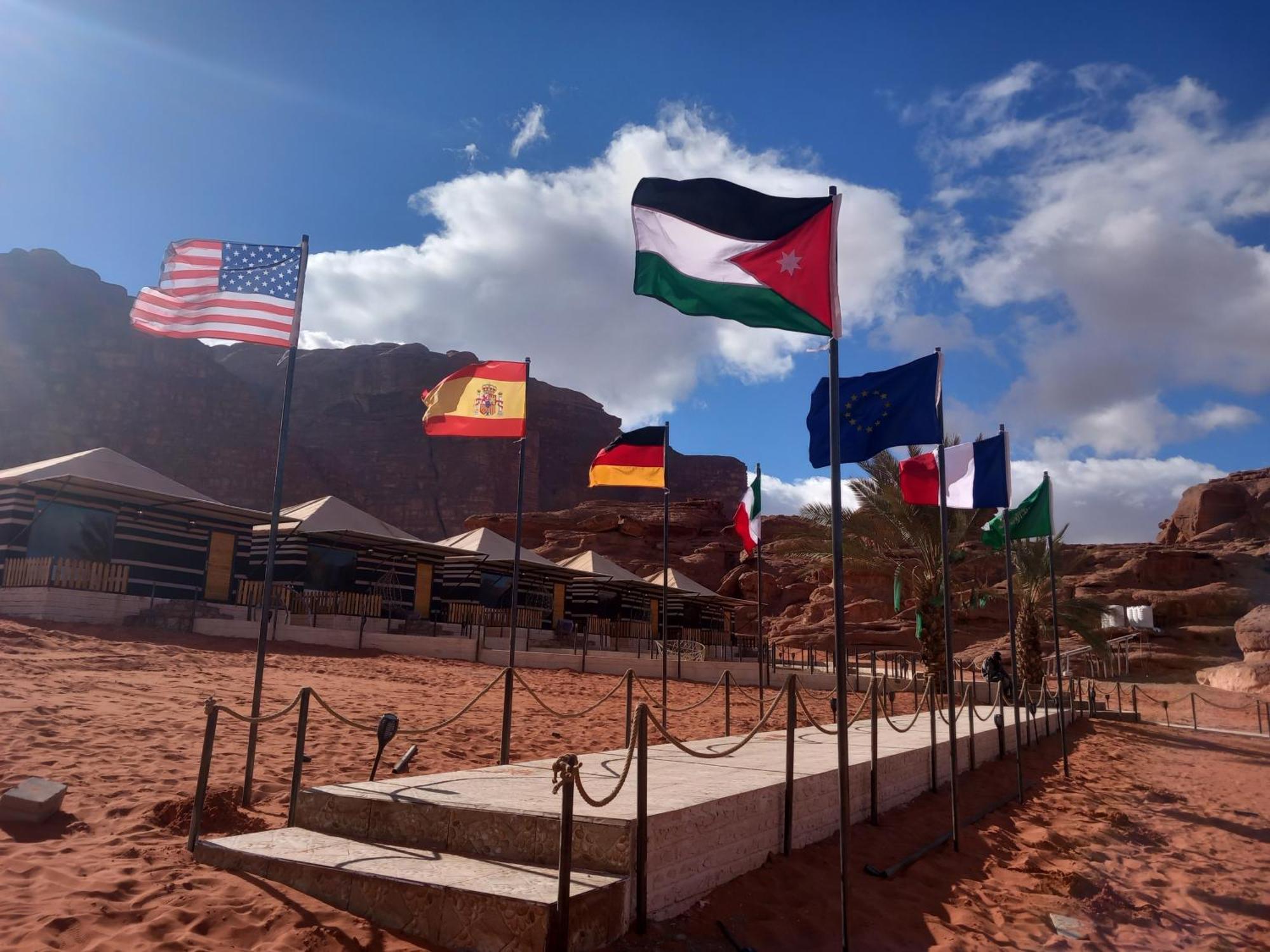 Khazali Mountain Camp Hotel Wadi Rum Buitenkant foto